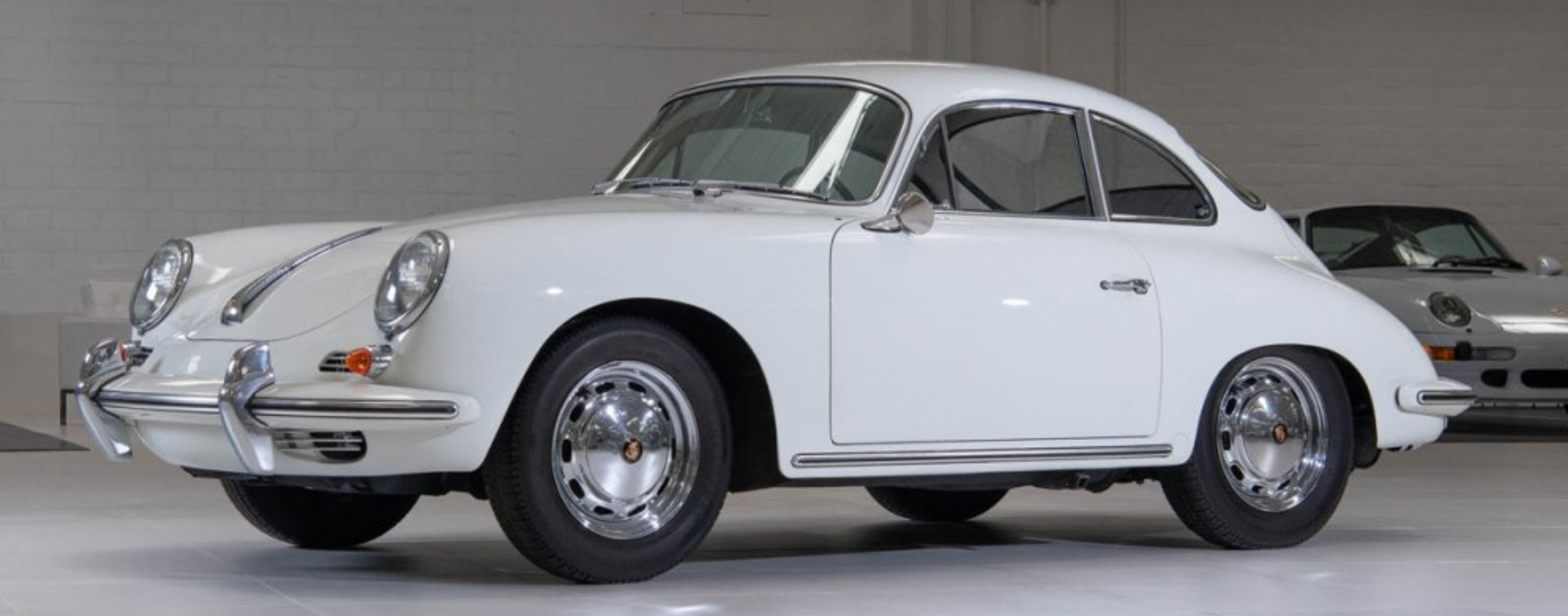 Otomotiv Tarihinin Zamansız İkonu: Porsche 356