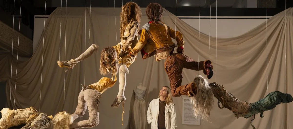 Dirty Looks: Modanın Arzu ve Çürüme Hali