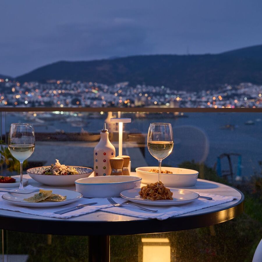 Isola Manzara Gardens, Eskiçeşme